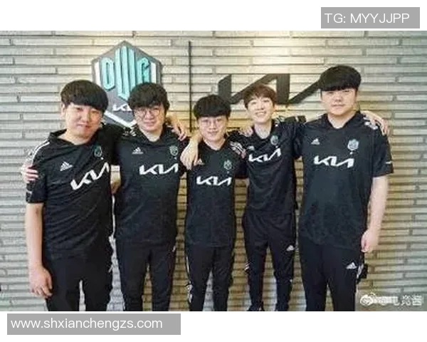 EDG在S15电竞总决赛CSGO中的进攻策略分析与得失总结